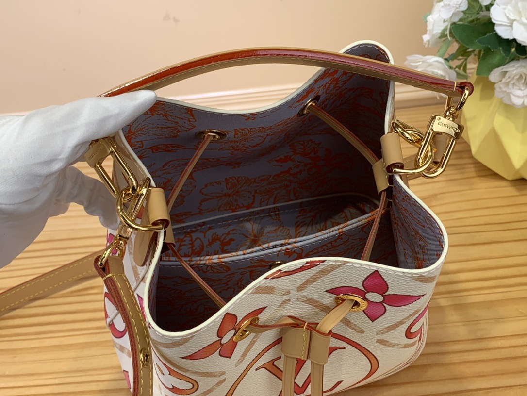 L*ouis V*uitton Top Bag