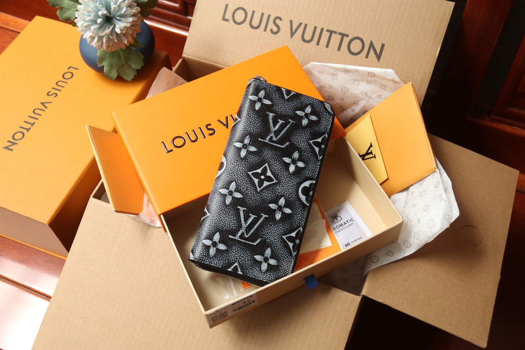 L*ouis V*uitton Top Bag