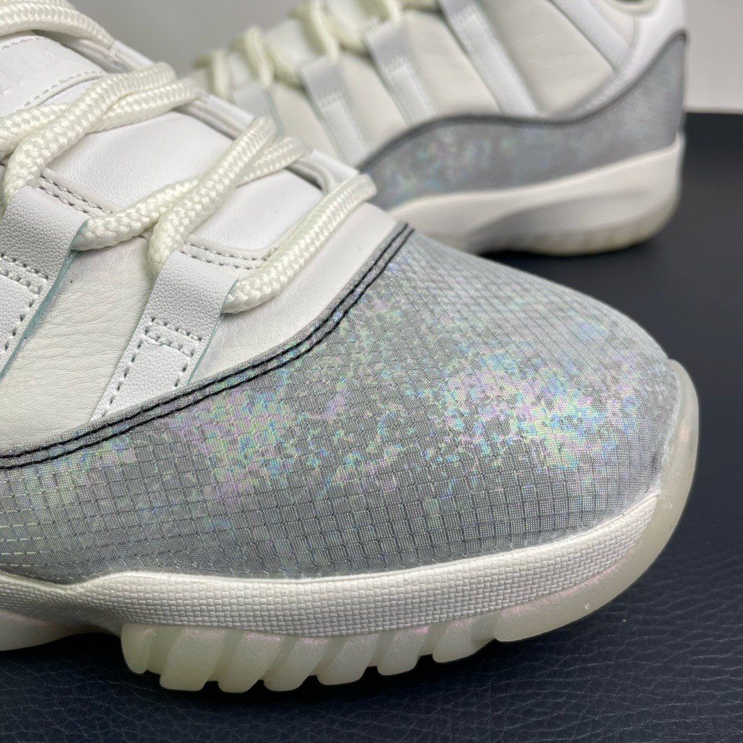 NIKE Air Jordan 11（）