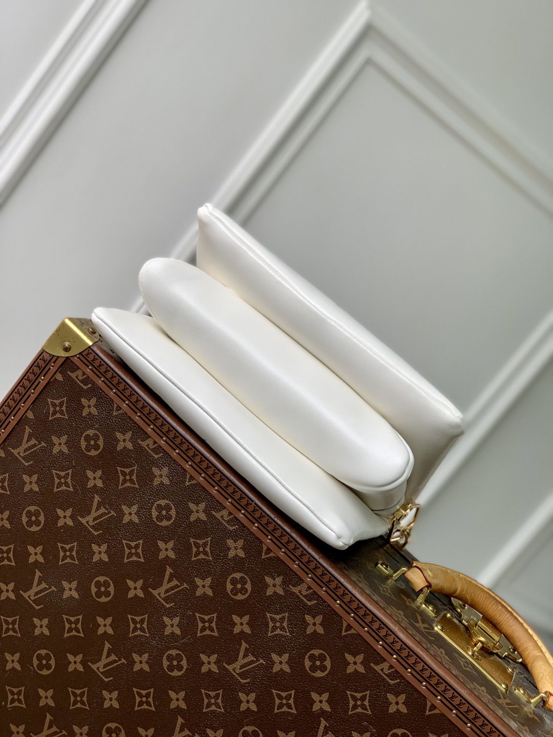 L*ouis V*uitton Top Bag