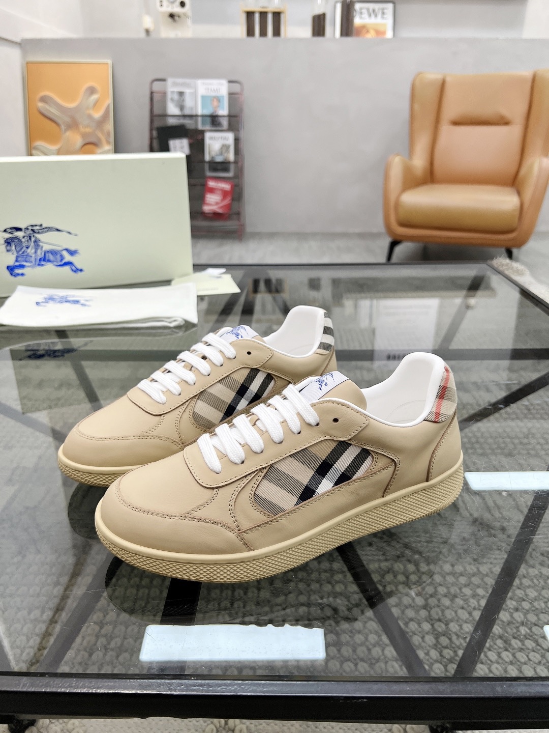 Men B*rberry Sneaker （）