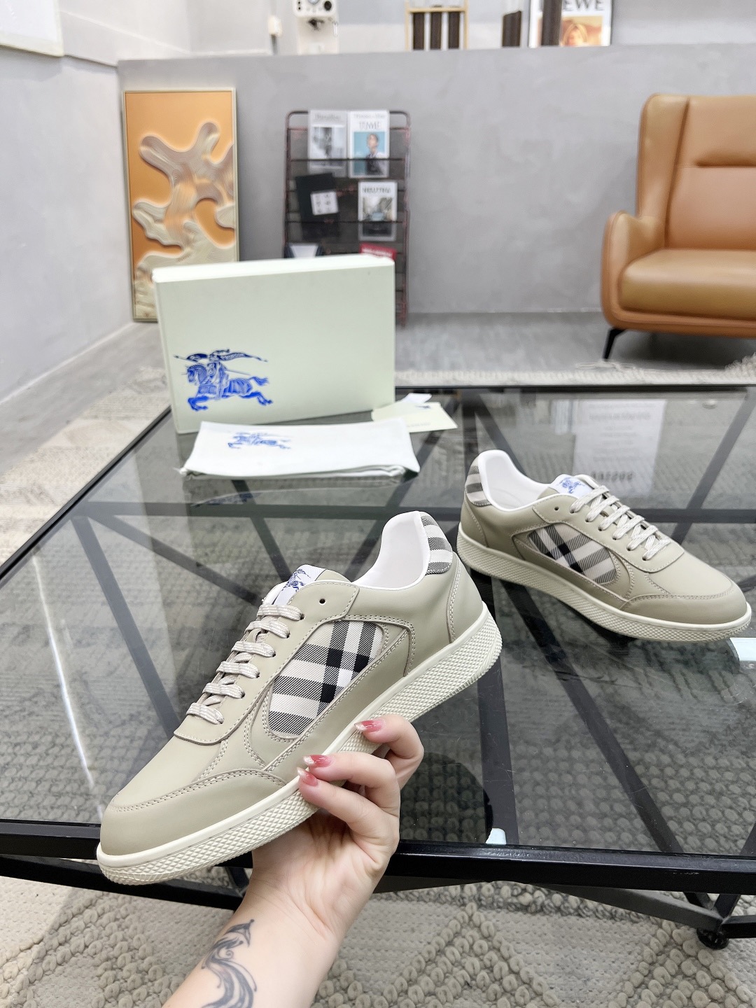 Men B*rberry Sneaker （）