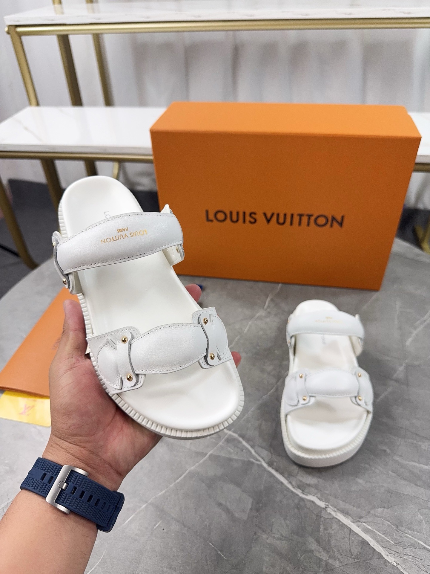 Women L*ouis V*uitton Top Sandals