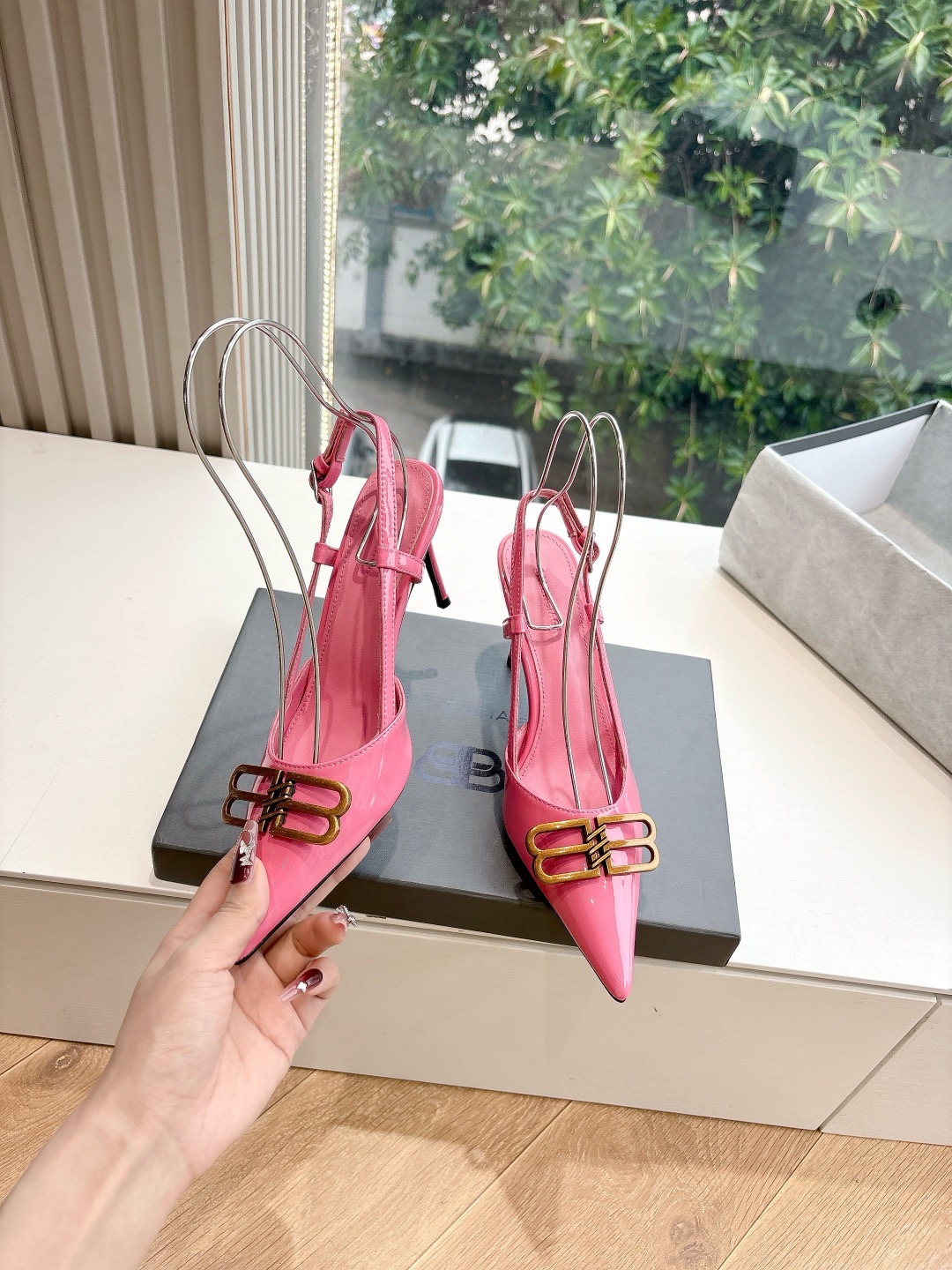 Women B*lenciaga Top Sandals