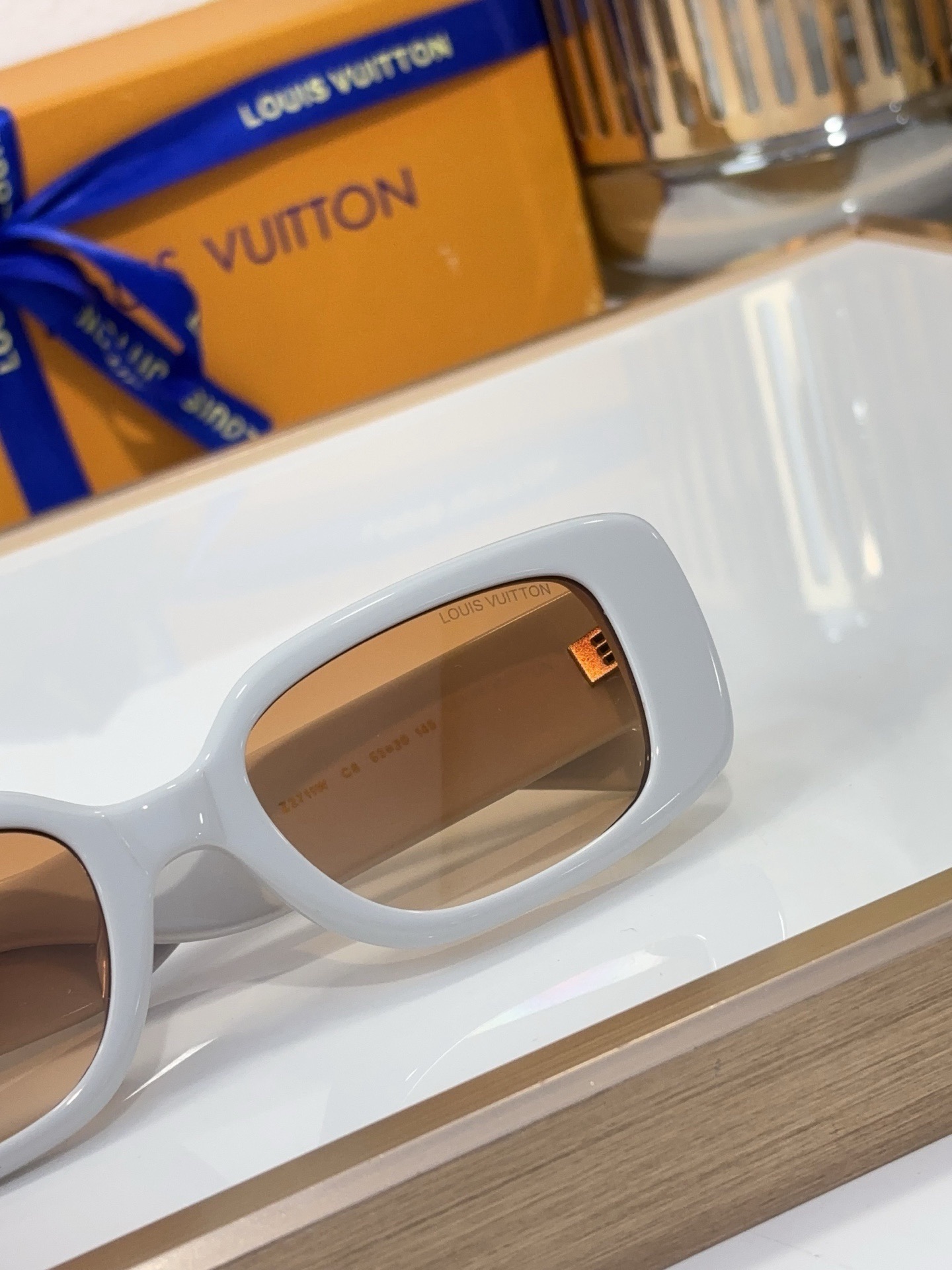 Top Quality L*ouis V*uitton Glasses