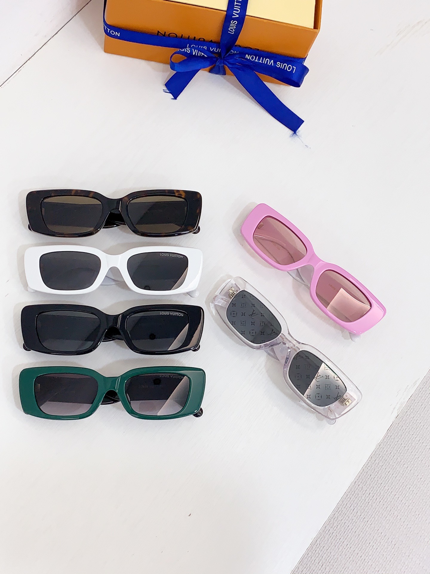 Top Quality L*ouis V*uitton Glasses