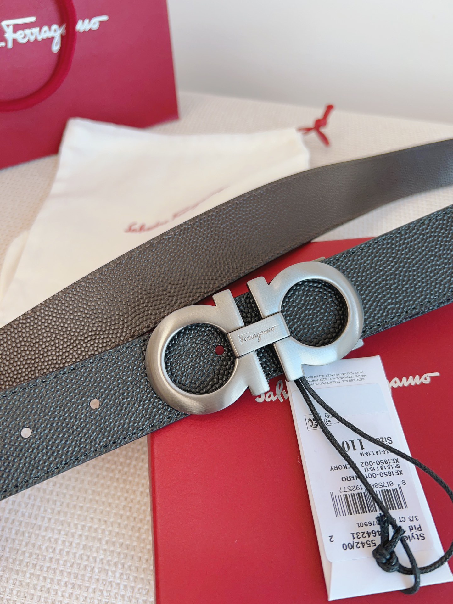 F*erragamo Top Version