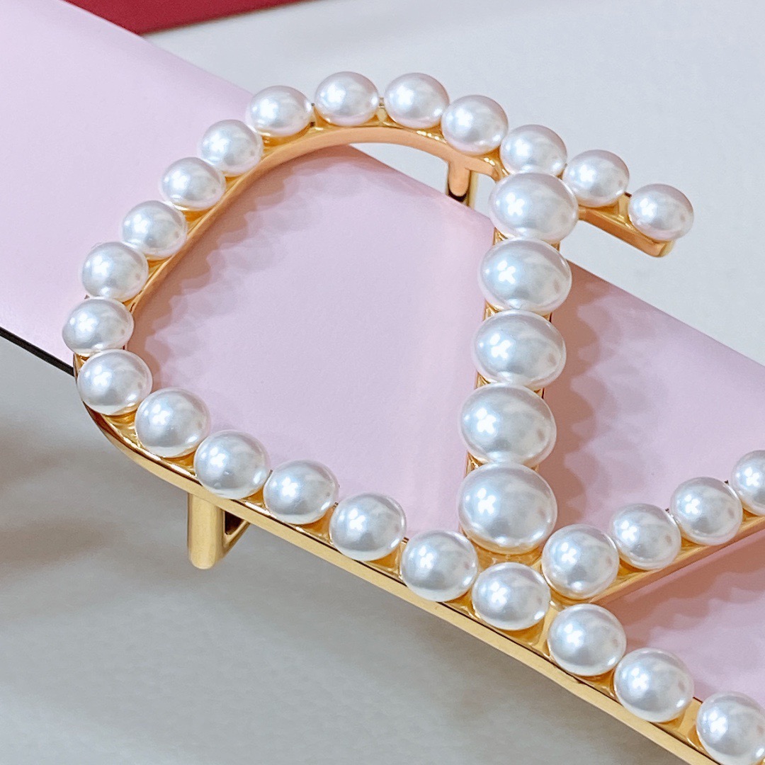 V*alentino Belts Top Quality