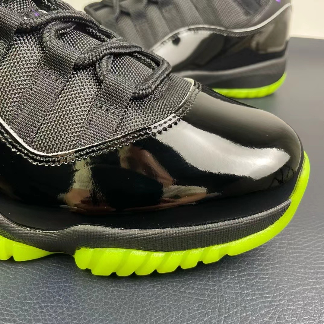 NIKE Air Jordan 11（）