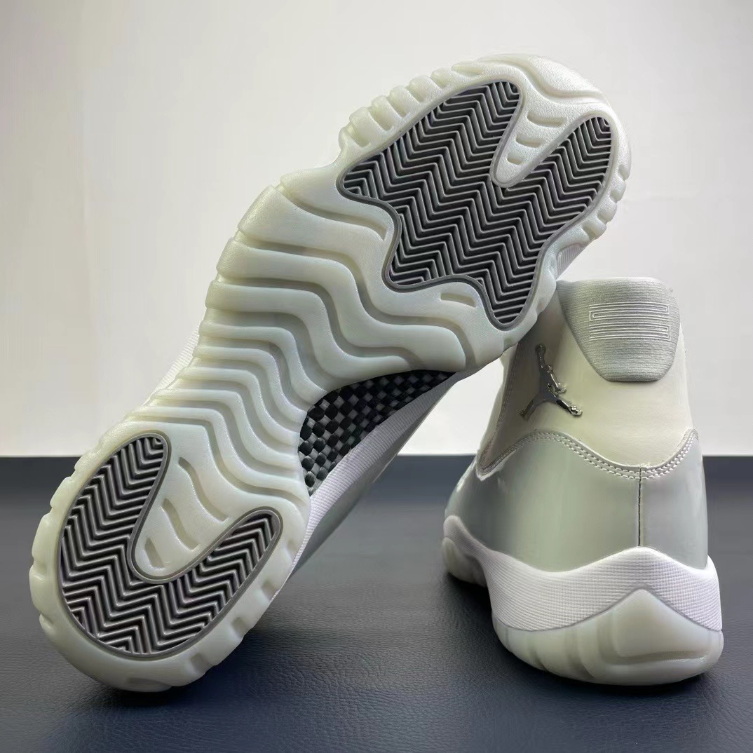 NIKE Air Jordan 11（）