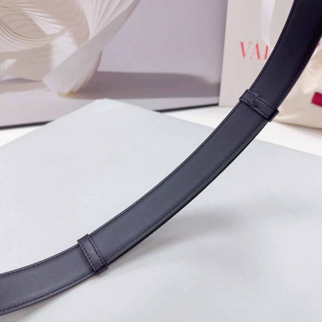 V*alentino Belts Top Quality