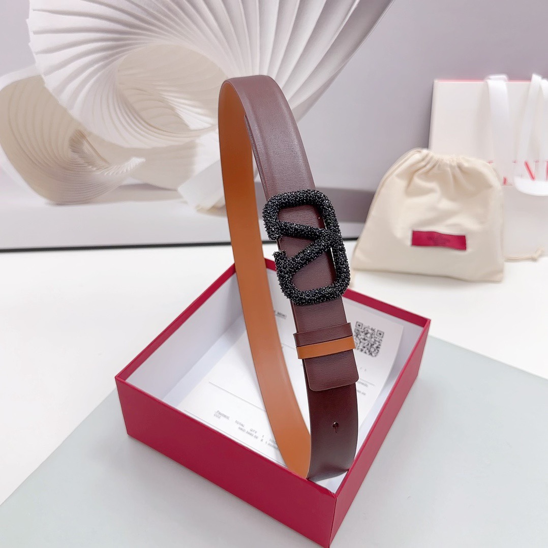 V*alentino Belts Top Quality