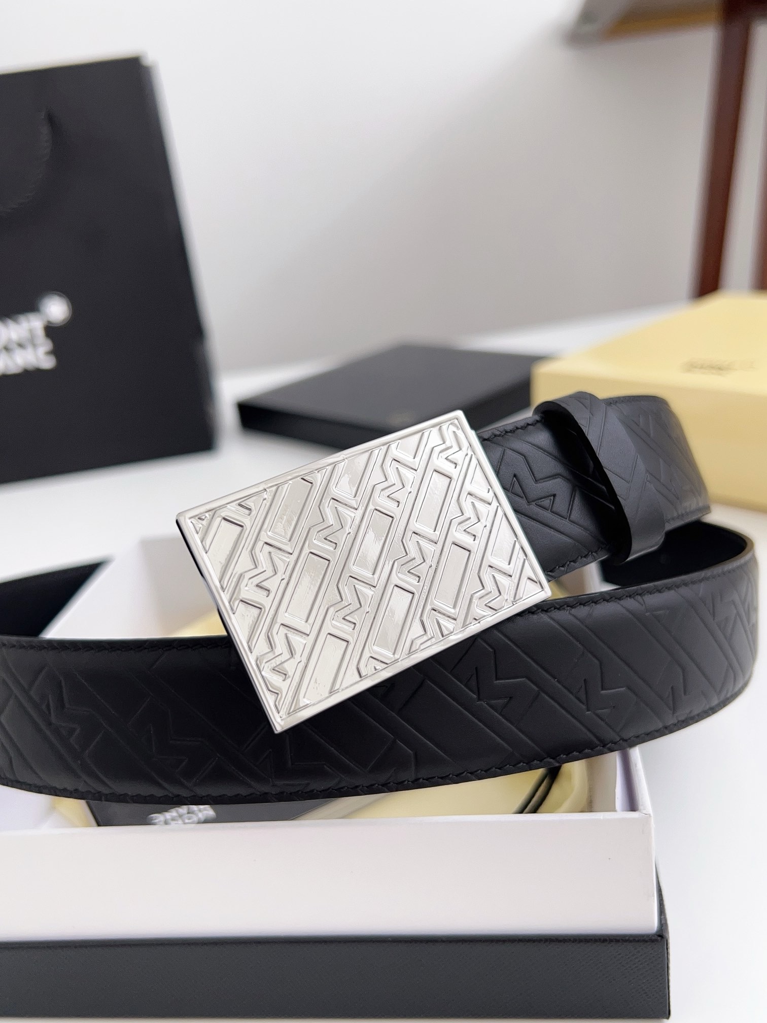 M*ontblanc Belts Top Quality