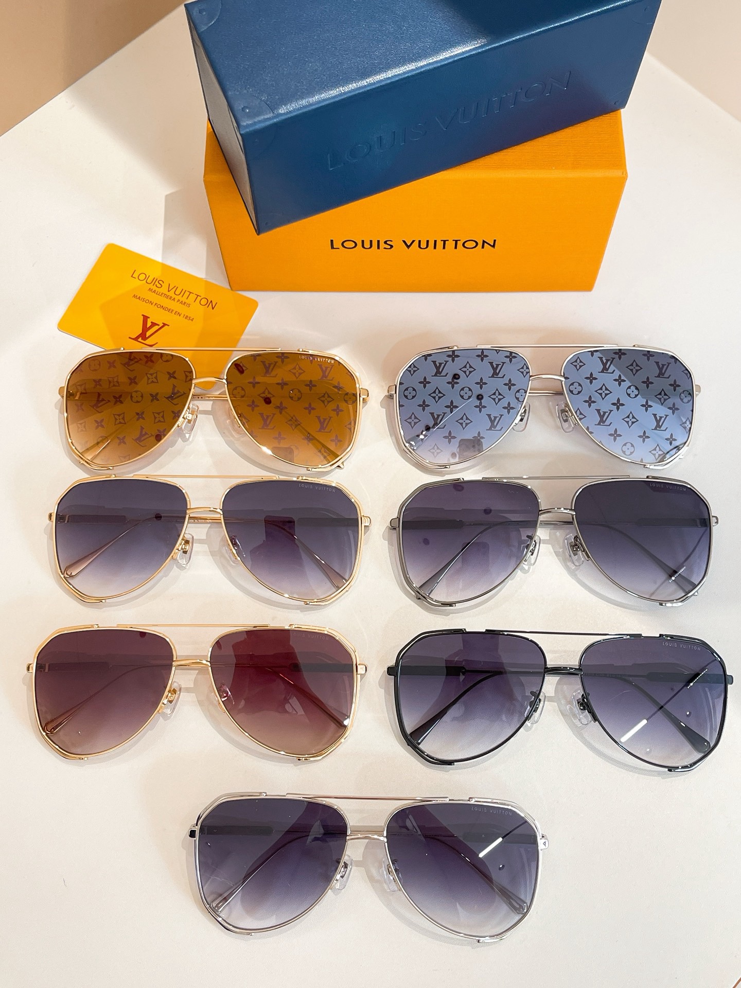 L*ouis V*uitton Glasses