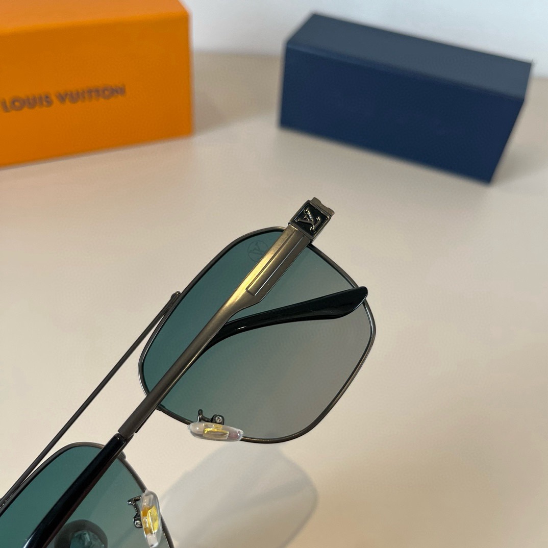 L*ouis V*uitton Glasses