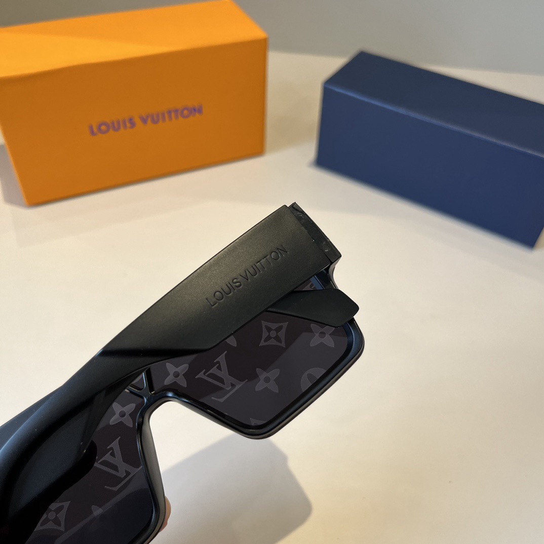 L*ouis V*uitton Glasses