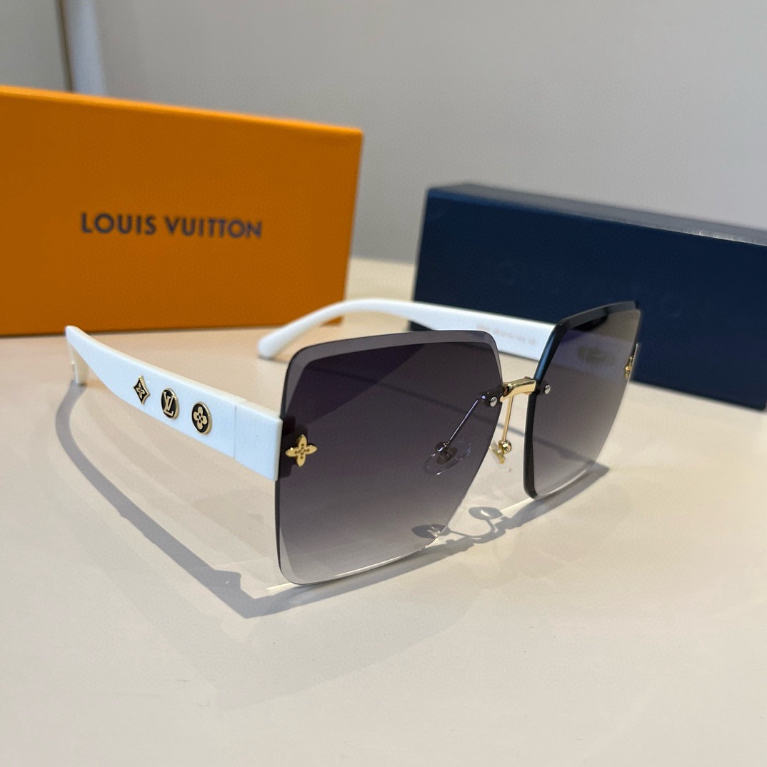 L*ouis V*uitton Glasses