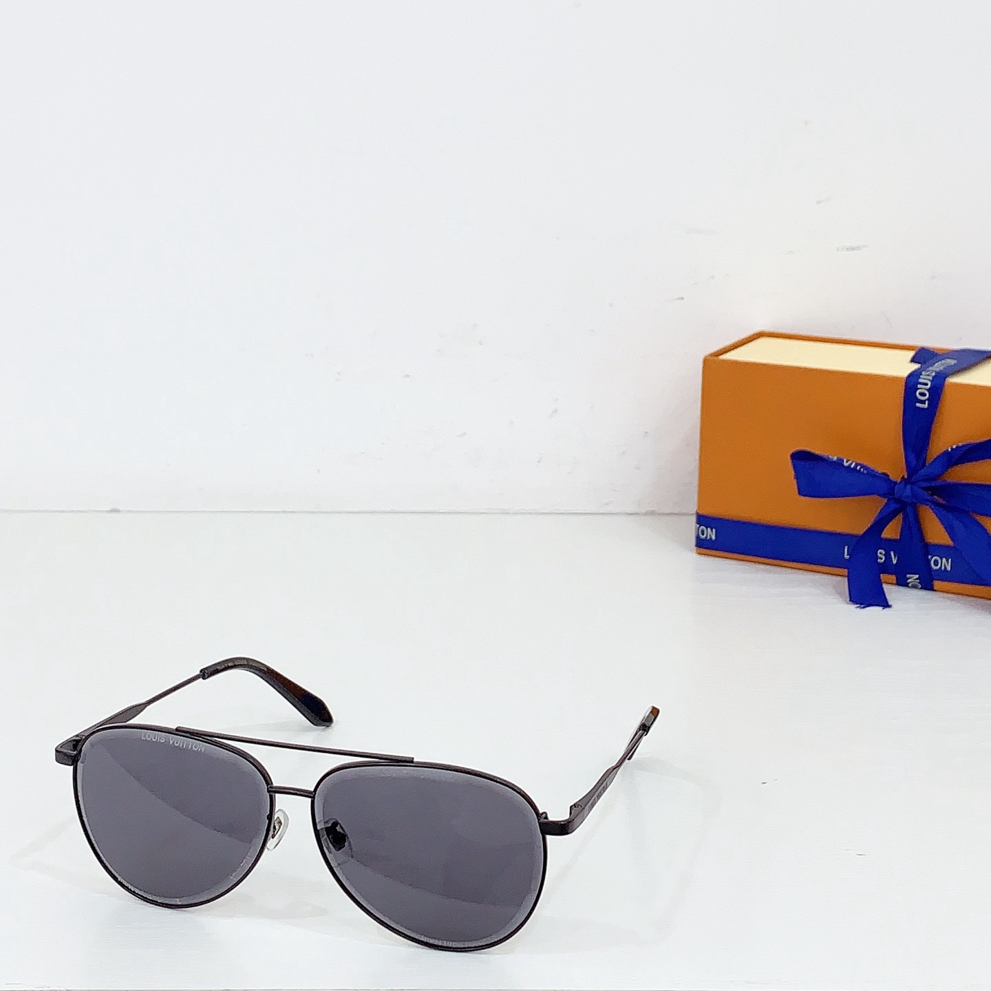 L*ouis V*uitton Glasses