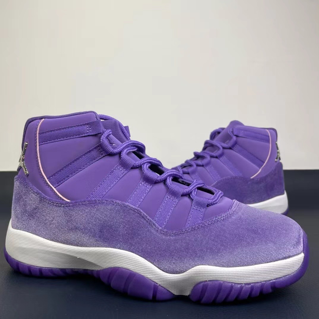 NIKE Air Jordan 11（）