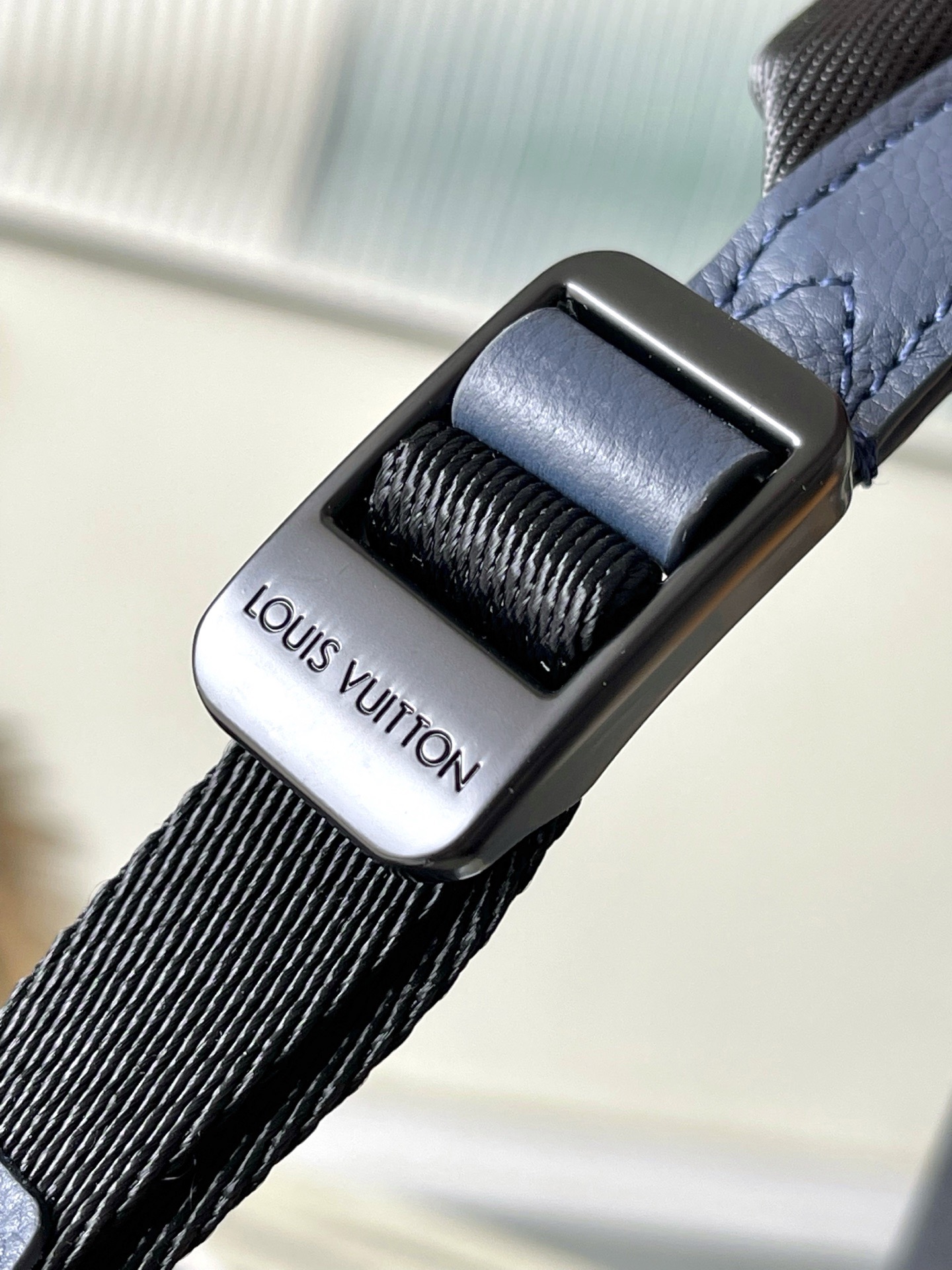 L*ouis V*uitton Top Bag