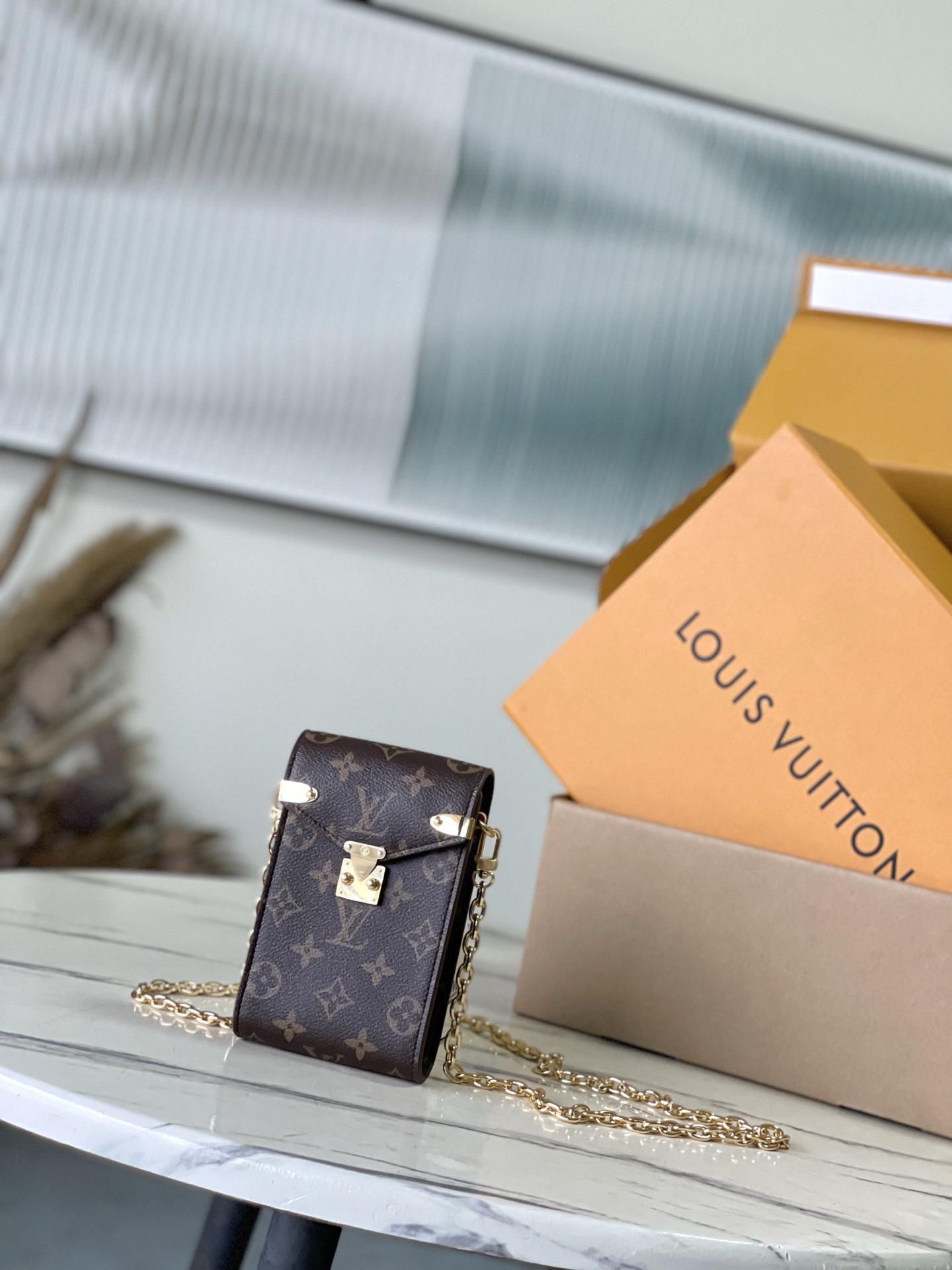 L*ouis V*uitton Top Bag