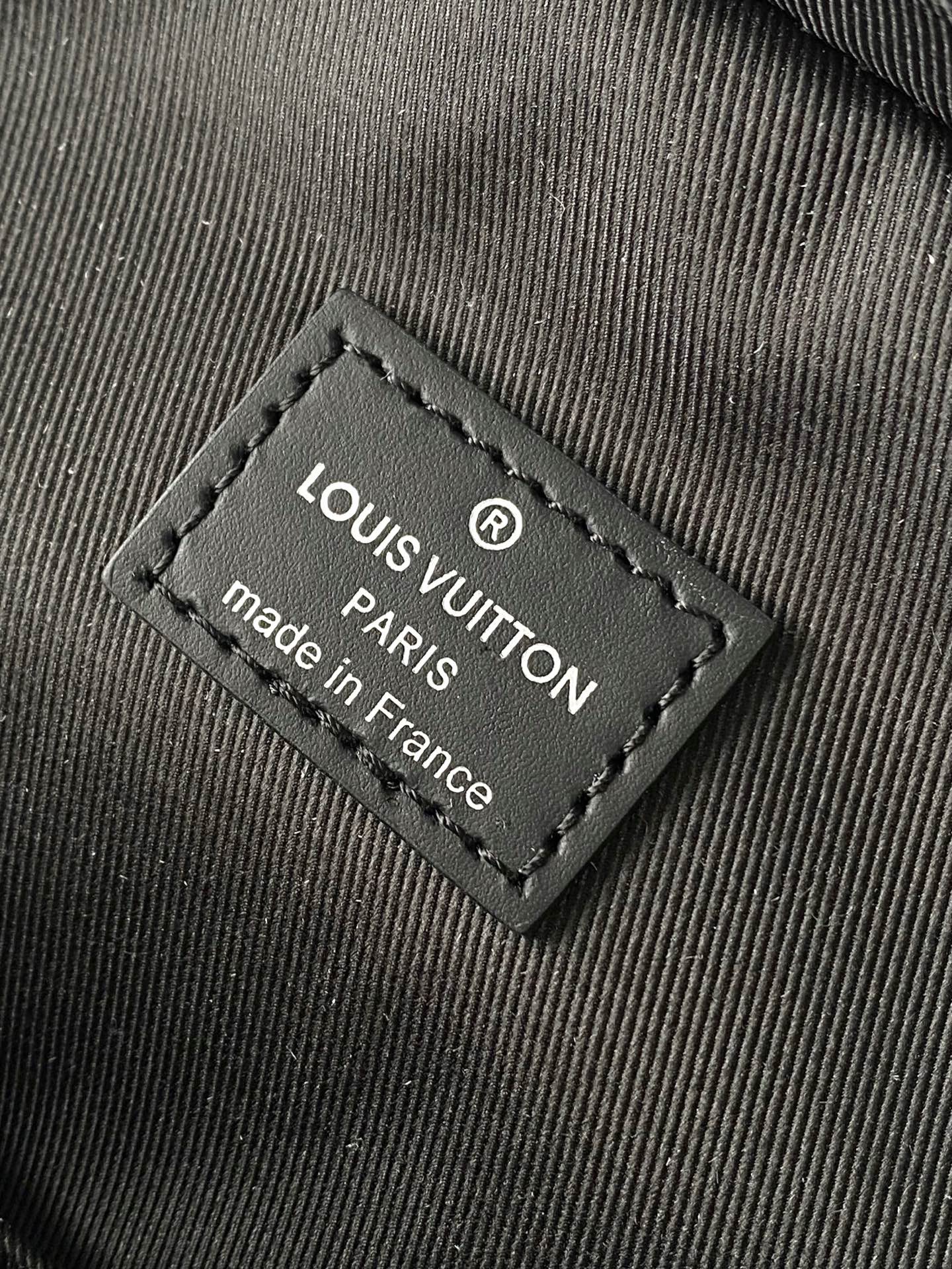 L*ouis V*uitton Top Bag