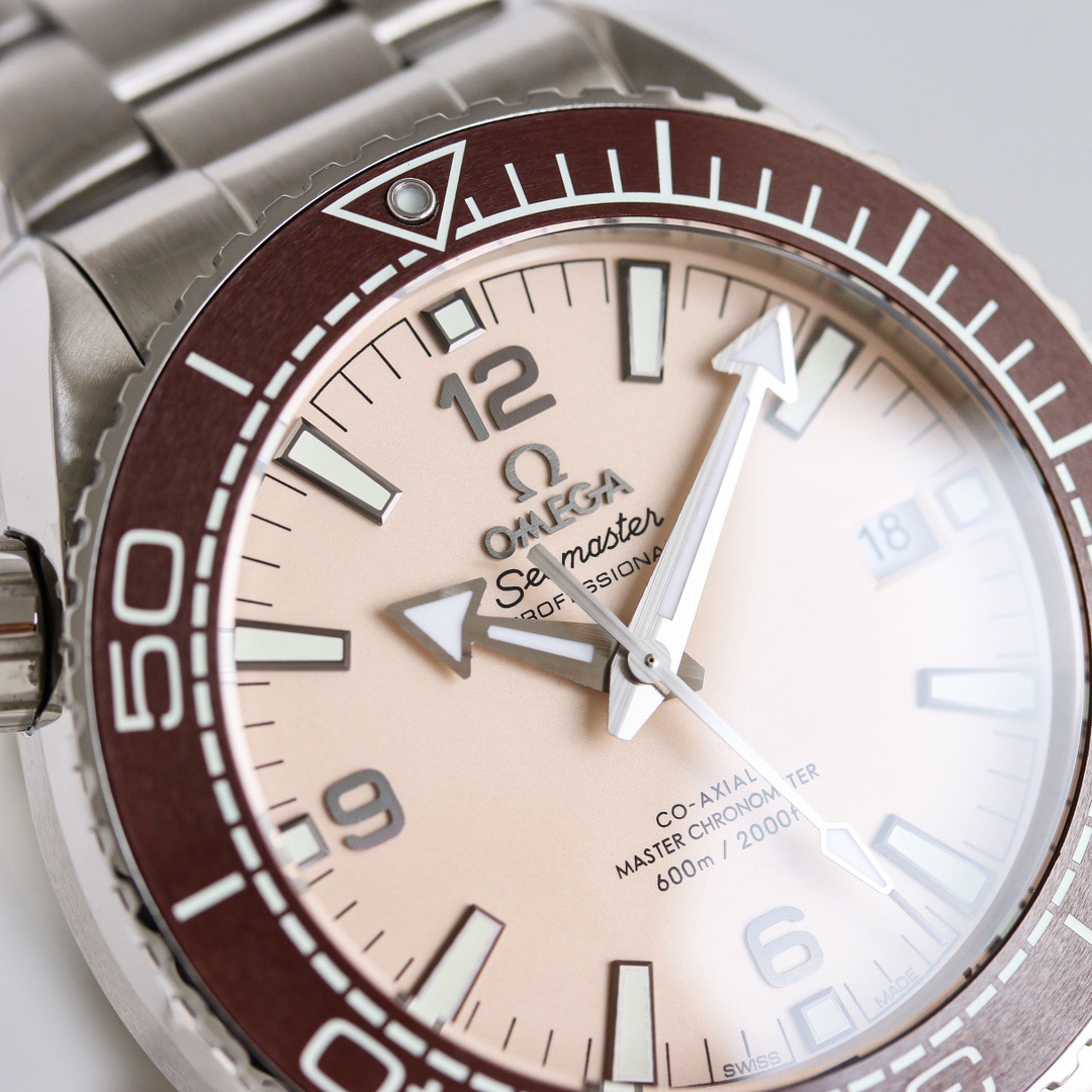 Top Quality 0*mega Watches