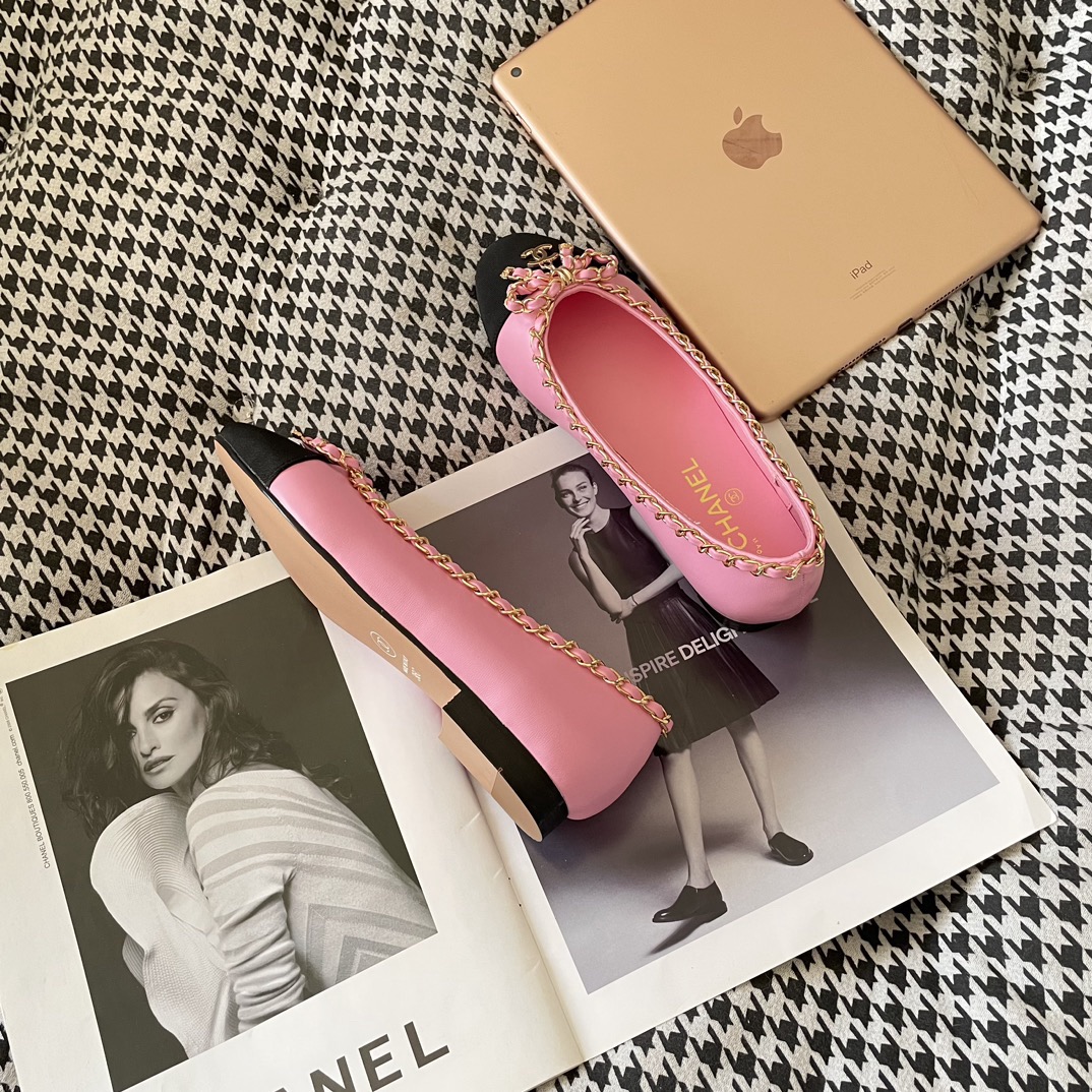 Women Top Quality C*hanel shoes