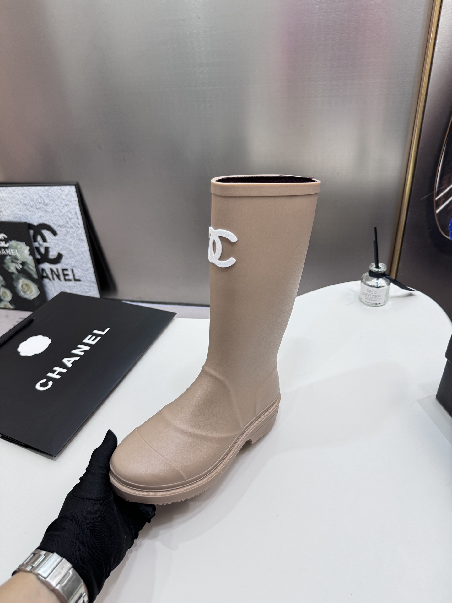 Women Top Quality C*hanel shoes