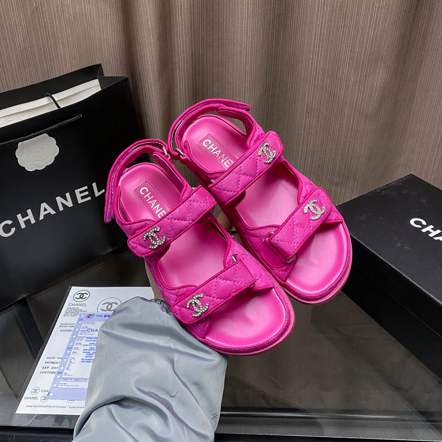 Women Top Quality C*hanel shoes