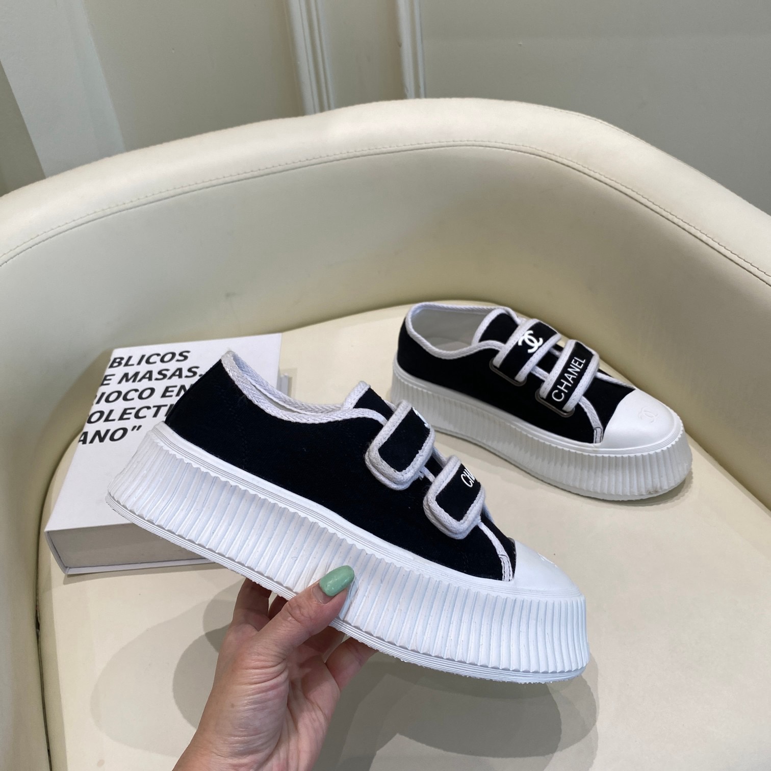 Men Women Top Quality C*hanel shoes