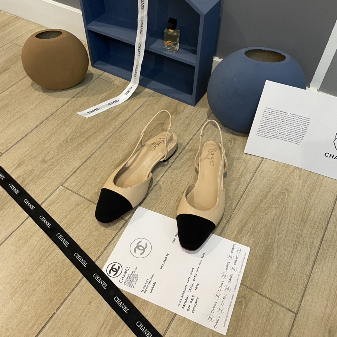 Women Top Quality C*hanel shoes