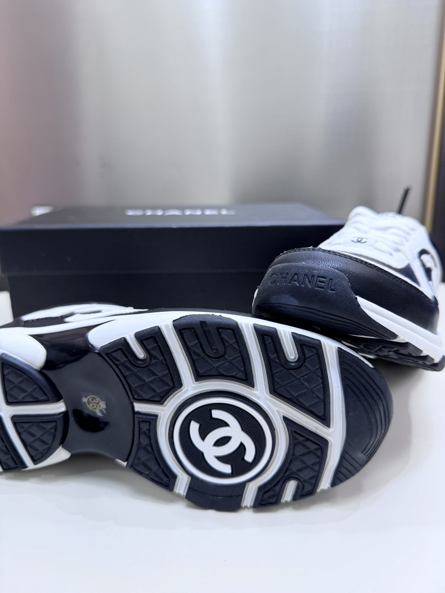 Men Women Top Quality C*hanel shoes