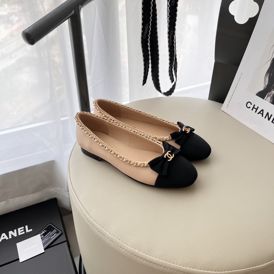 Women Top Quality C*hanel shoes