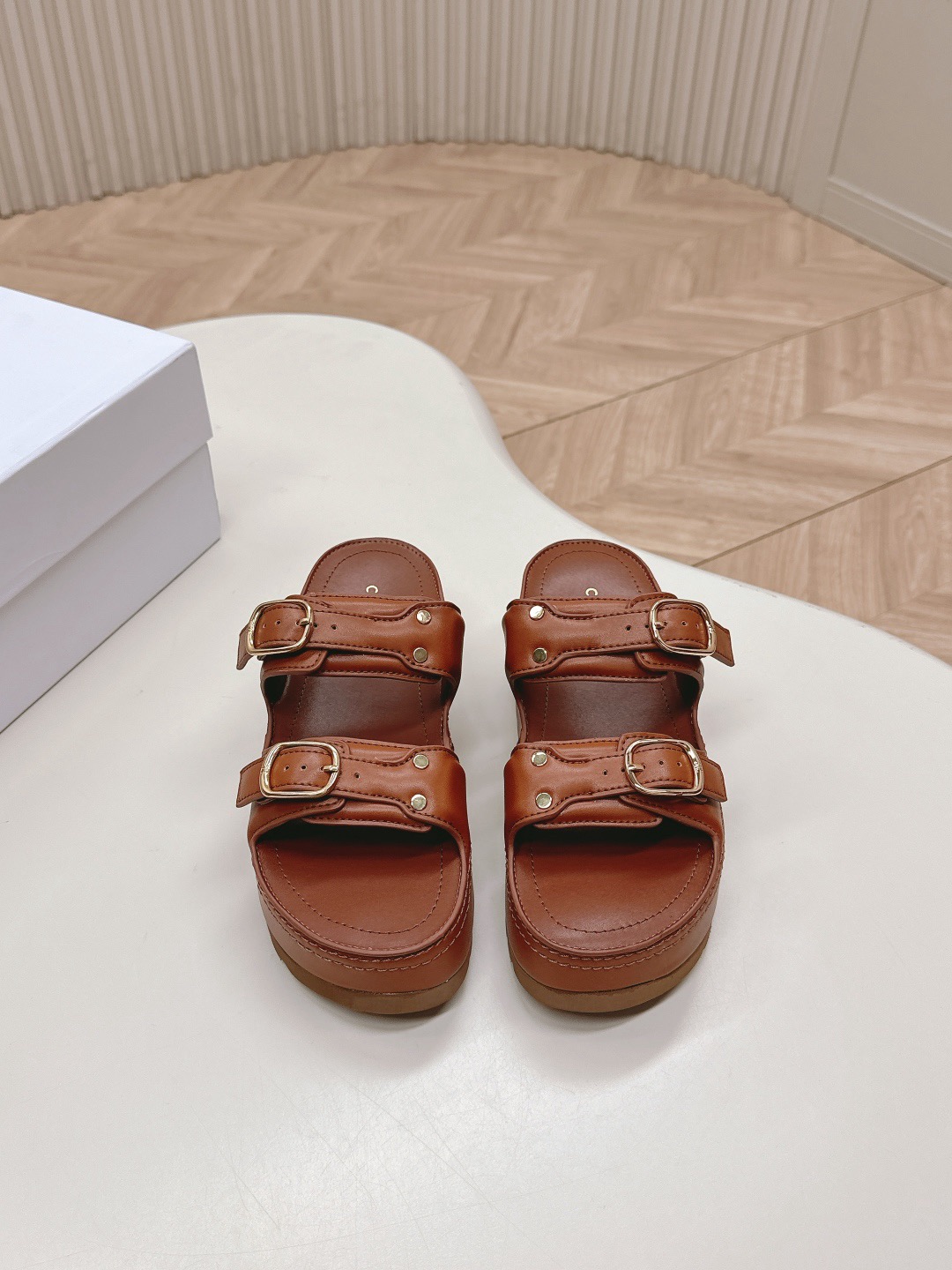 Women Top Quality C*eline shoes