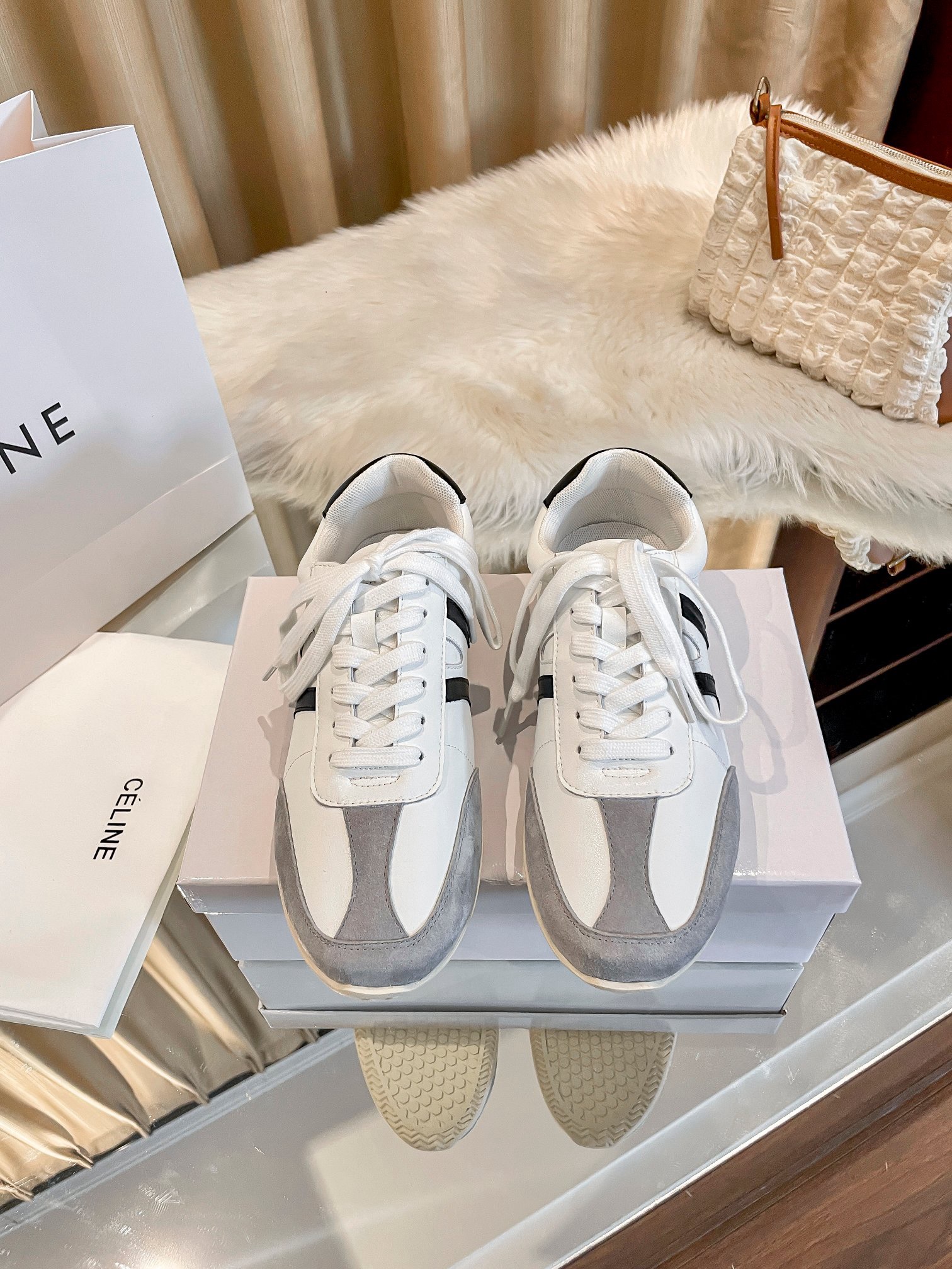 Women Top Quality C*eline shoes