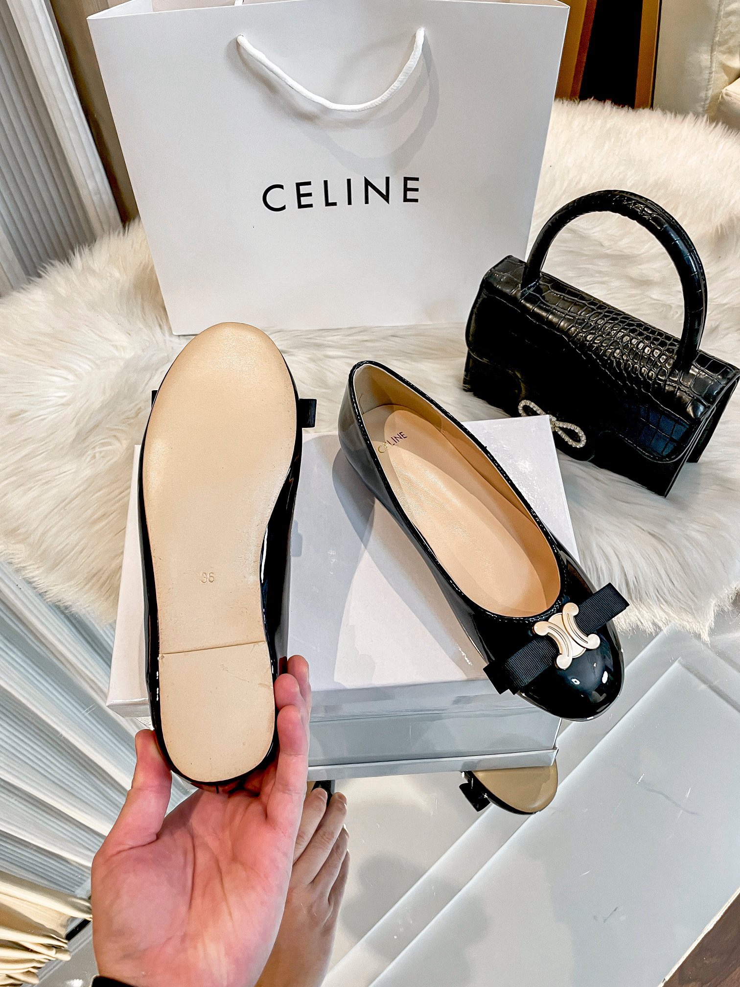 Women Top Quality C*eline shoes