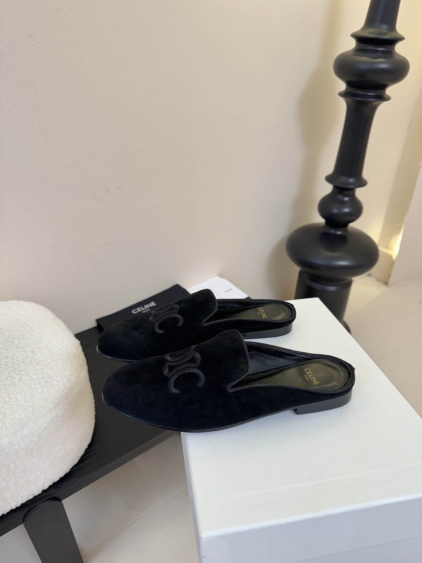 Women Top Quality C*eline shoes