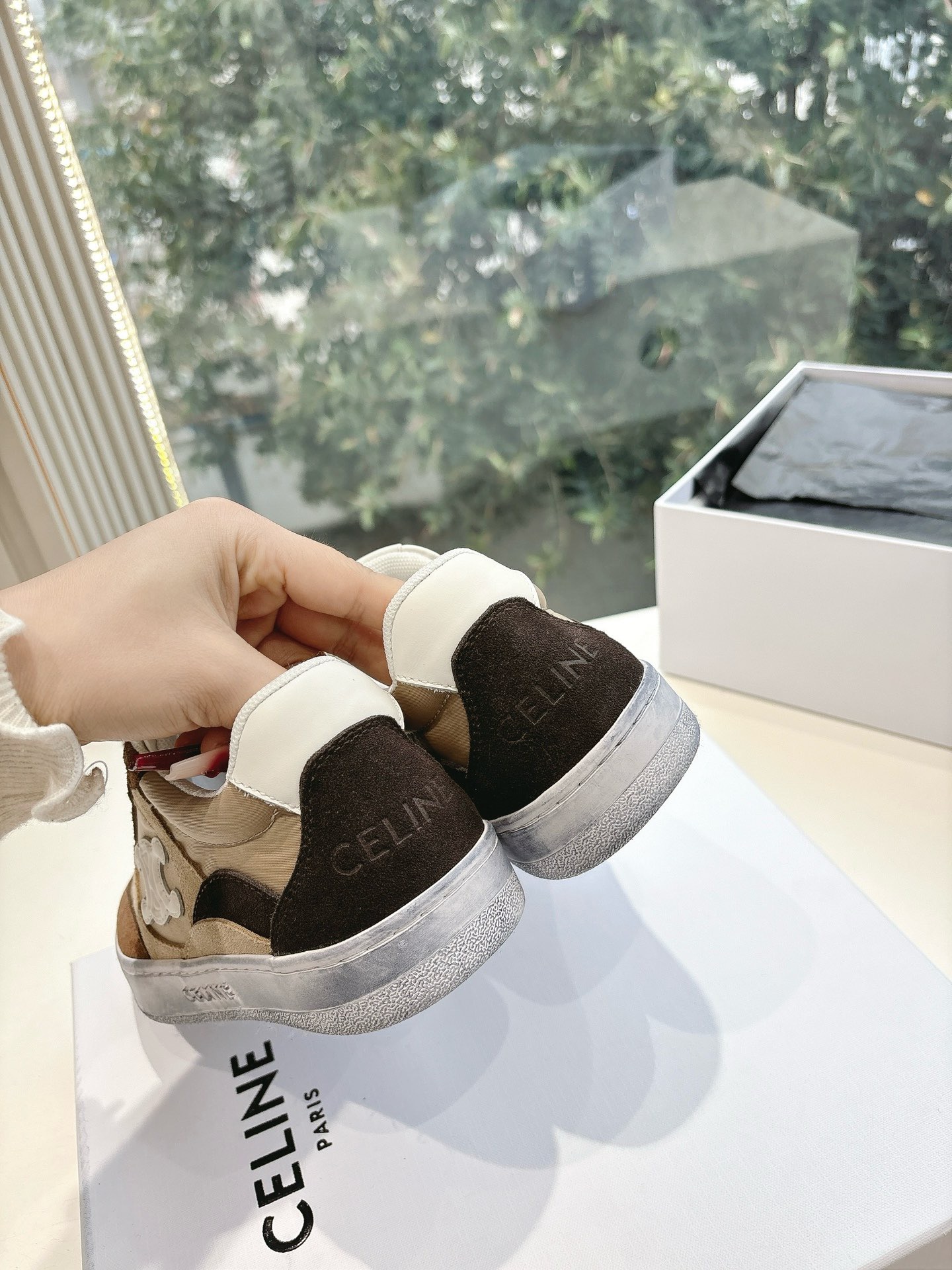 Women Top Quality C*eline shoes