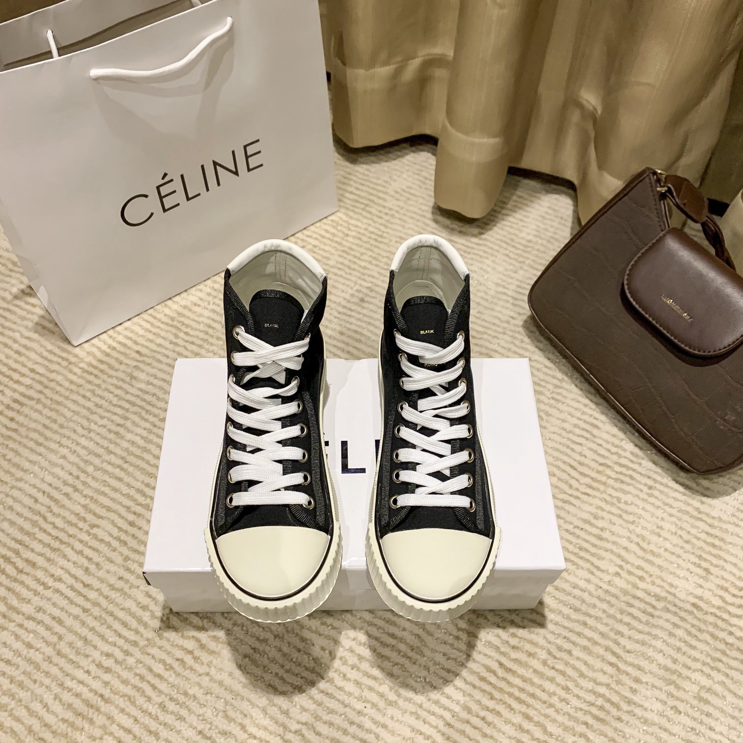 Women Top Quality C*eline shoes