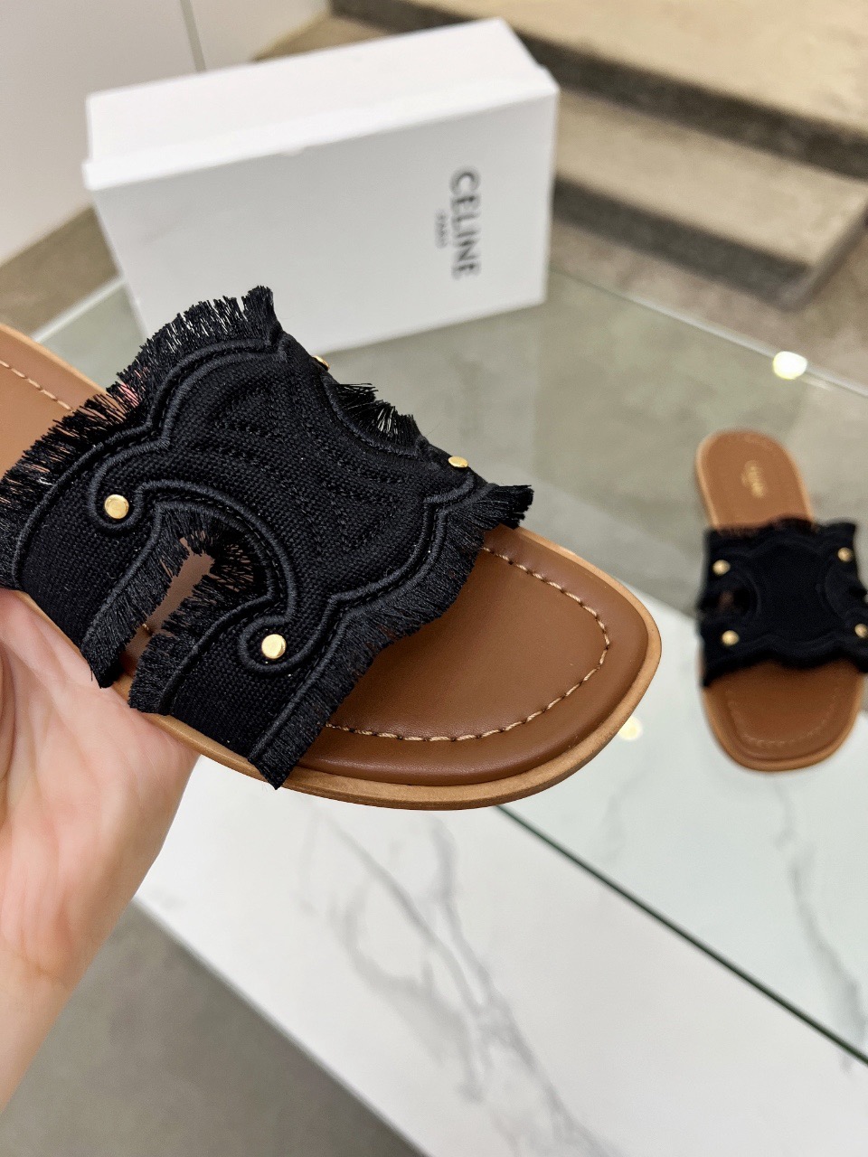 Women Top Quality C*eline shoes