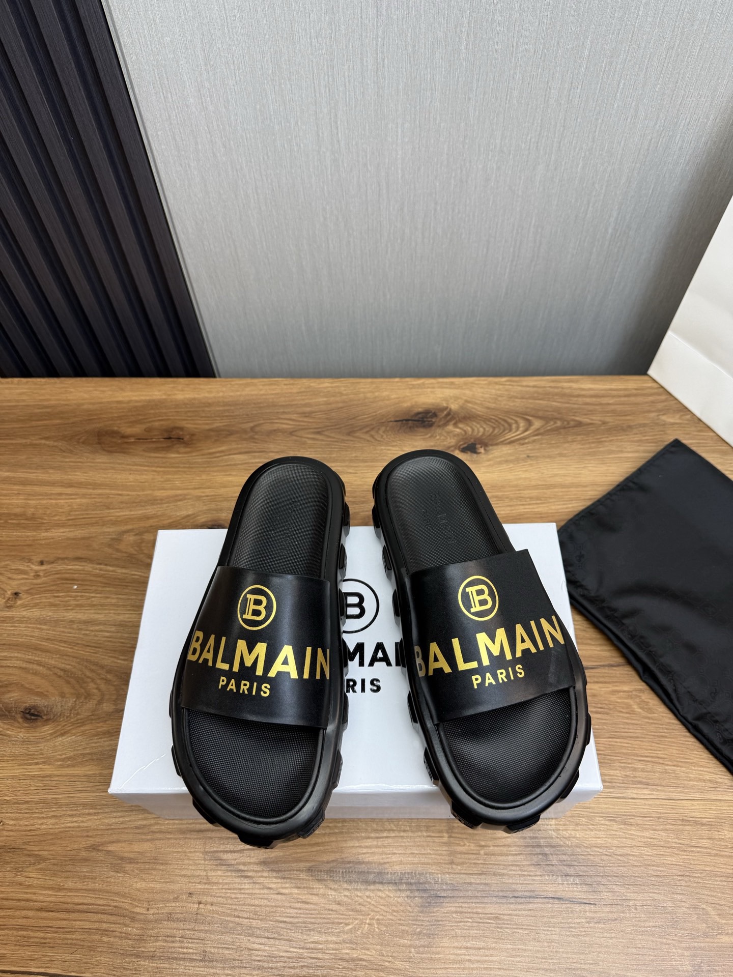 Women Men Top Quality B*almain shoes