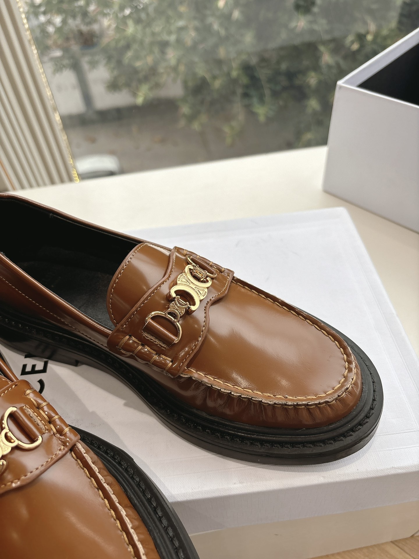 Women Top Quality C*eline shoes