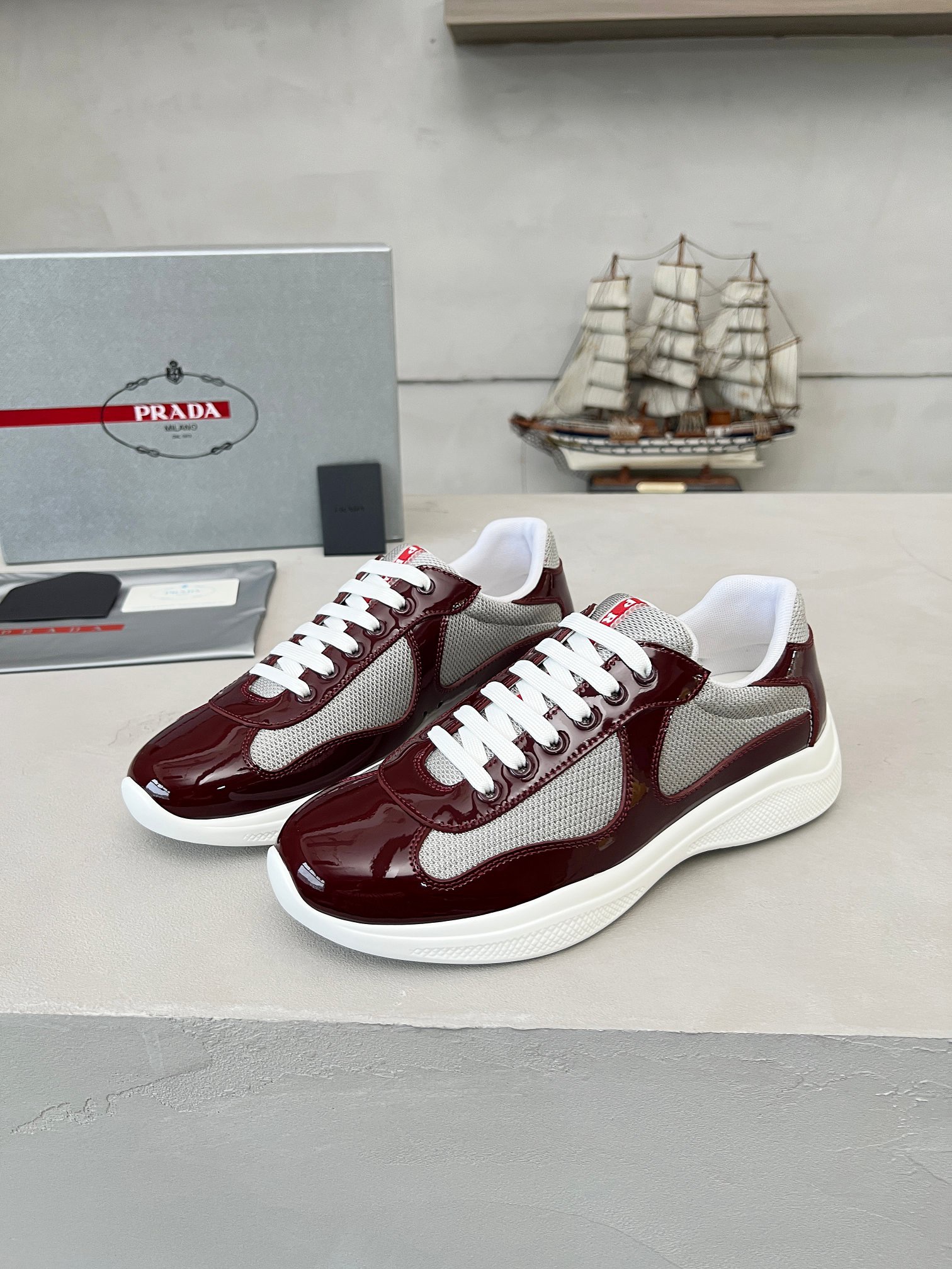 Women Men Top Quality P*rada shoes