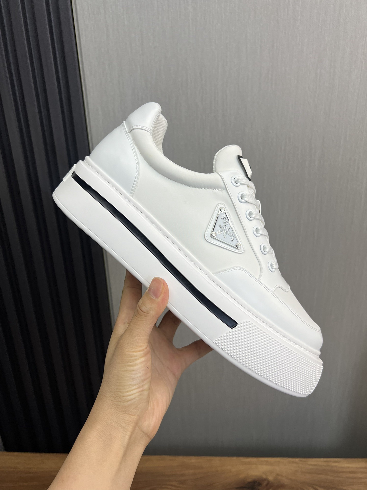 Women Men Top Quality P*rada shoes