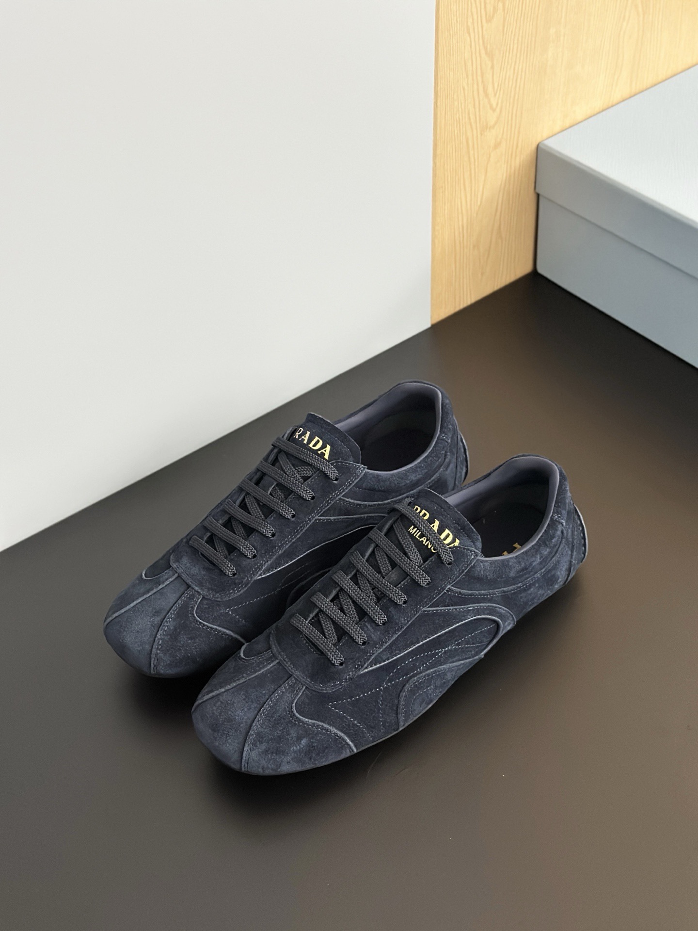 Women Men Top Quality P*rada shoes