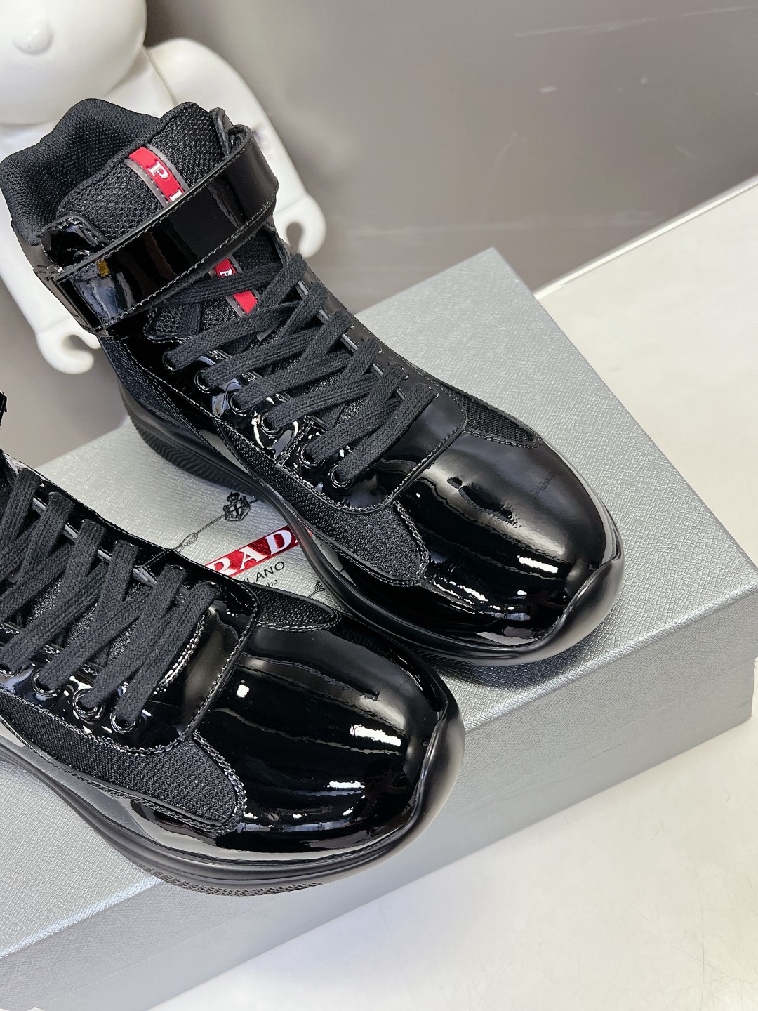 Women Men Top Quality P*rada shoes