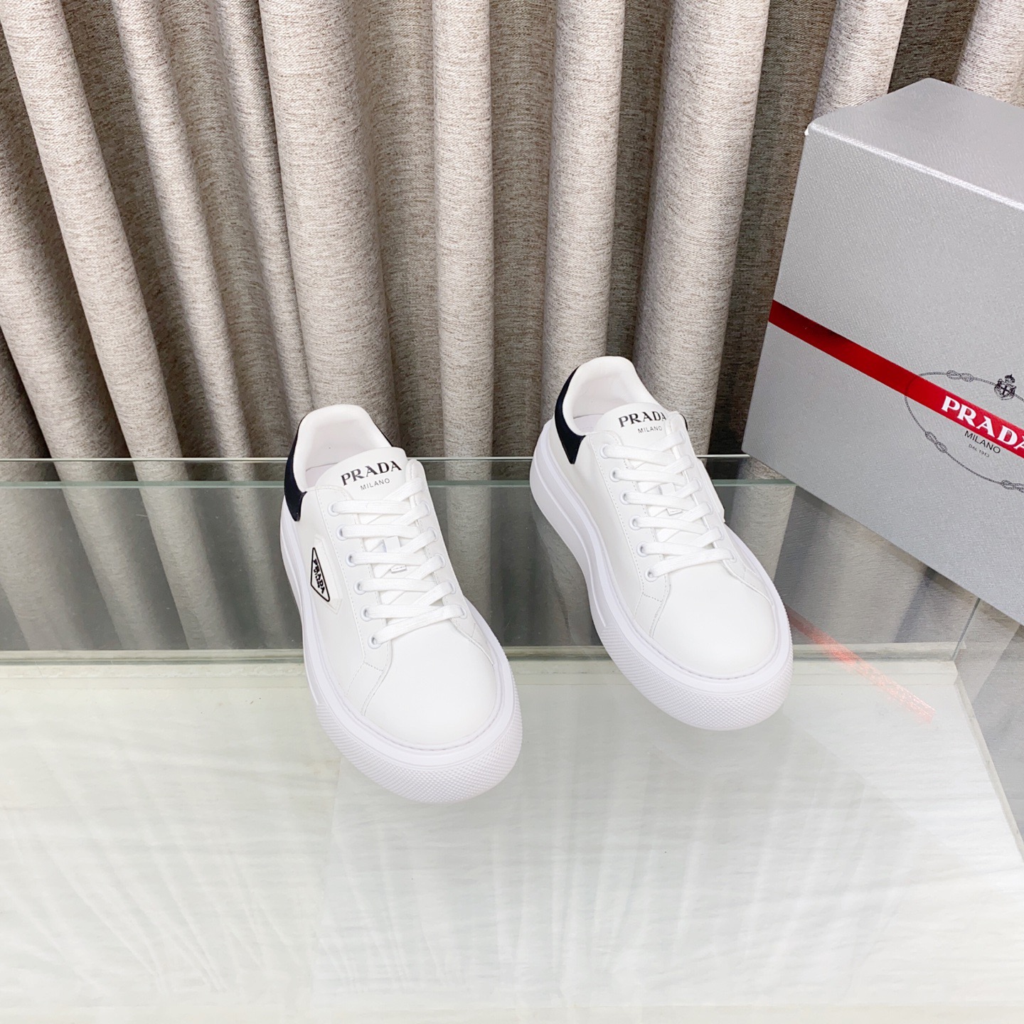 Women Men Top Quality P*rada shoes