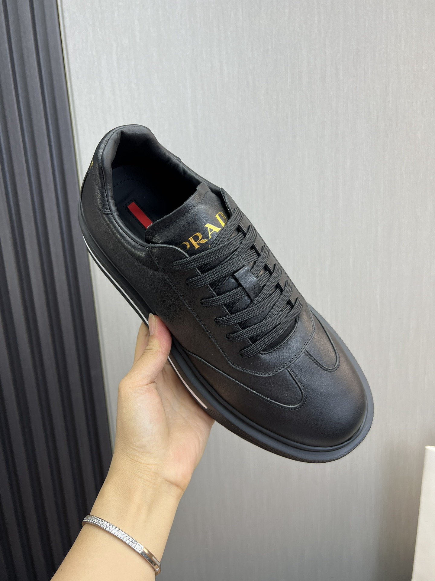 Women Men Top Quality P*rada shoes