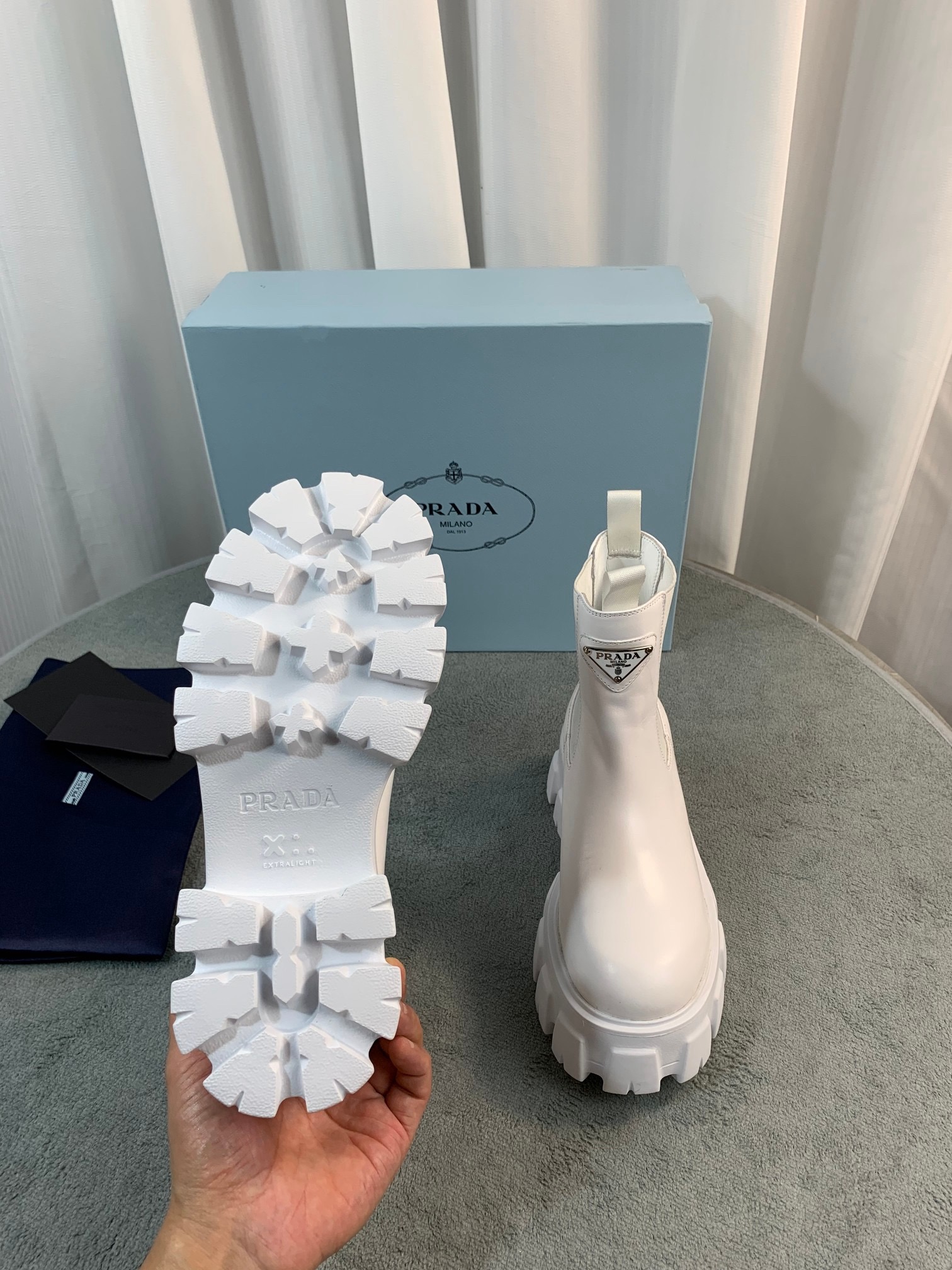 Women Men Top Quality P*rada shoes